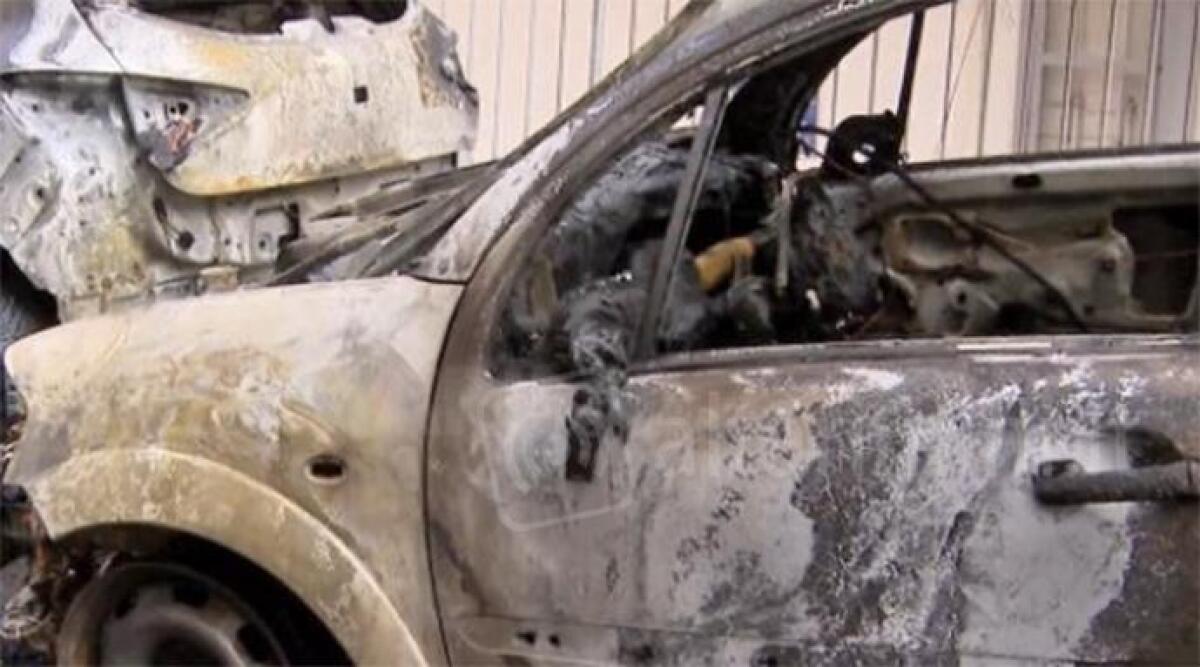 Auto distrutta dalle fiamme a Borgo Maggiore: indagini in corso sulla causa dell'incendio - Foto San Marino Rtv
