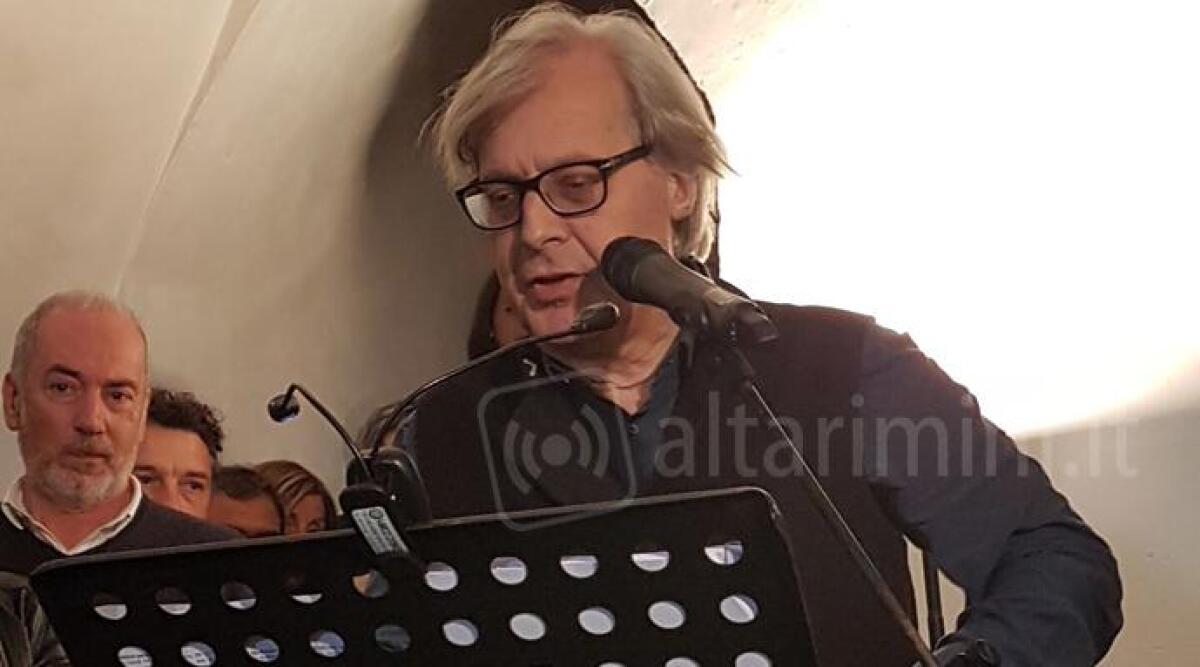 Vittorio Sgarbi racconta Rimini, Teatro Galli esaurito per l'incontro-omaggio alla città - Vittorio Sgarbi