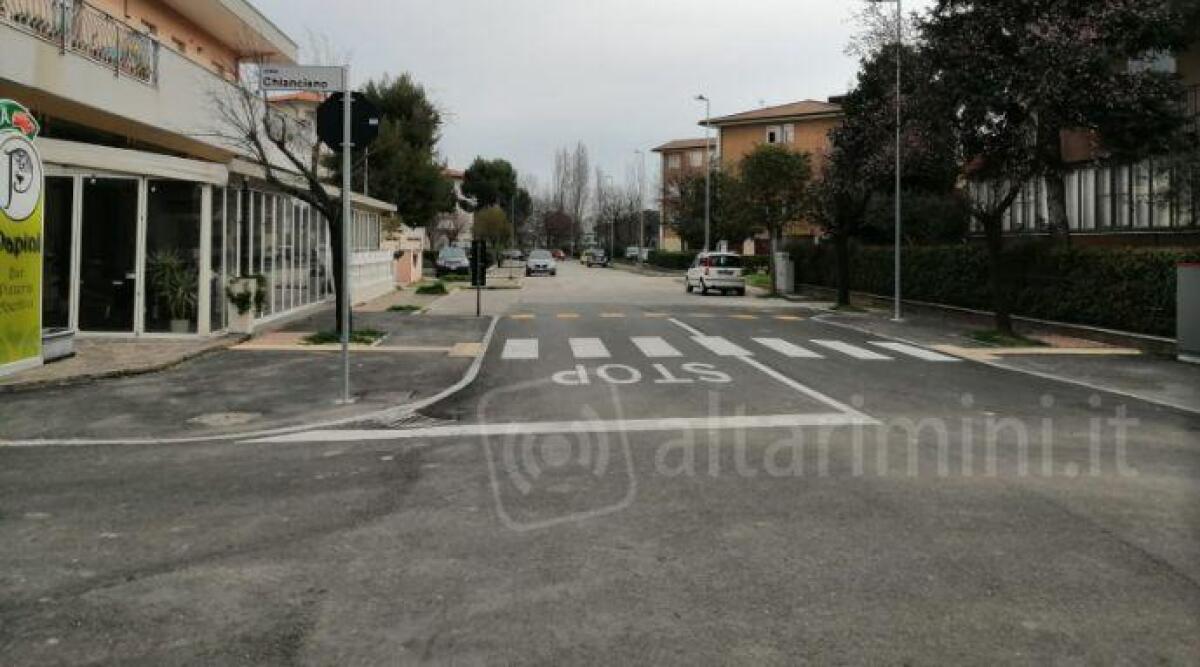 Riccione, cambia la viabilità al Villaggio Papini: due sensi unici ed un divieto di sosta - Viale Chianciano