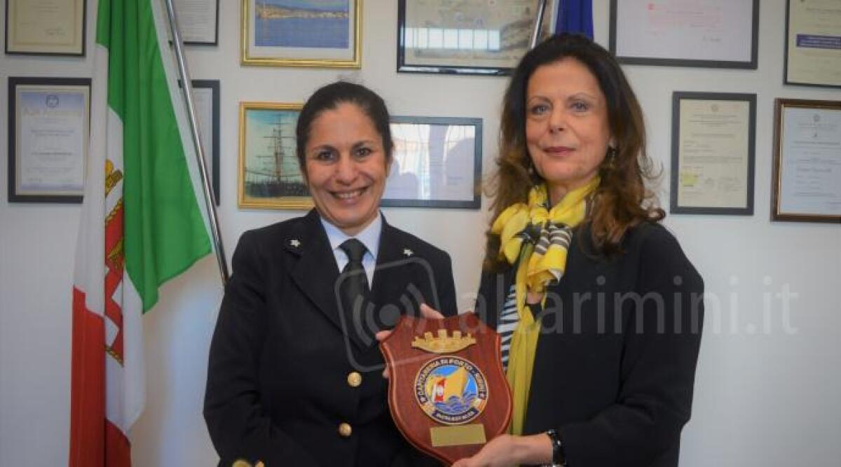 Il Prefetto di Rimini Rosa Maria Padovano in visita alla Capitaneria di Porto - Il Prefetto Padovano in visita alla Capitaneria di Porto