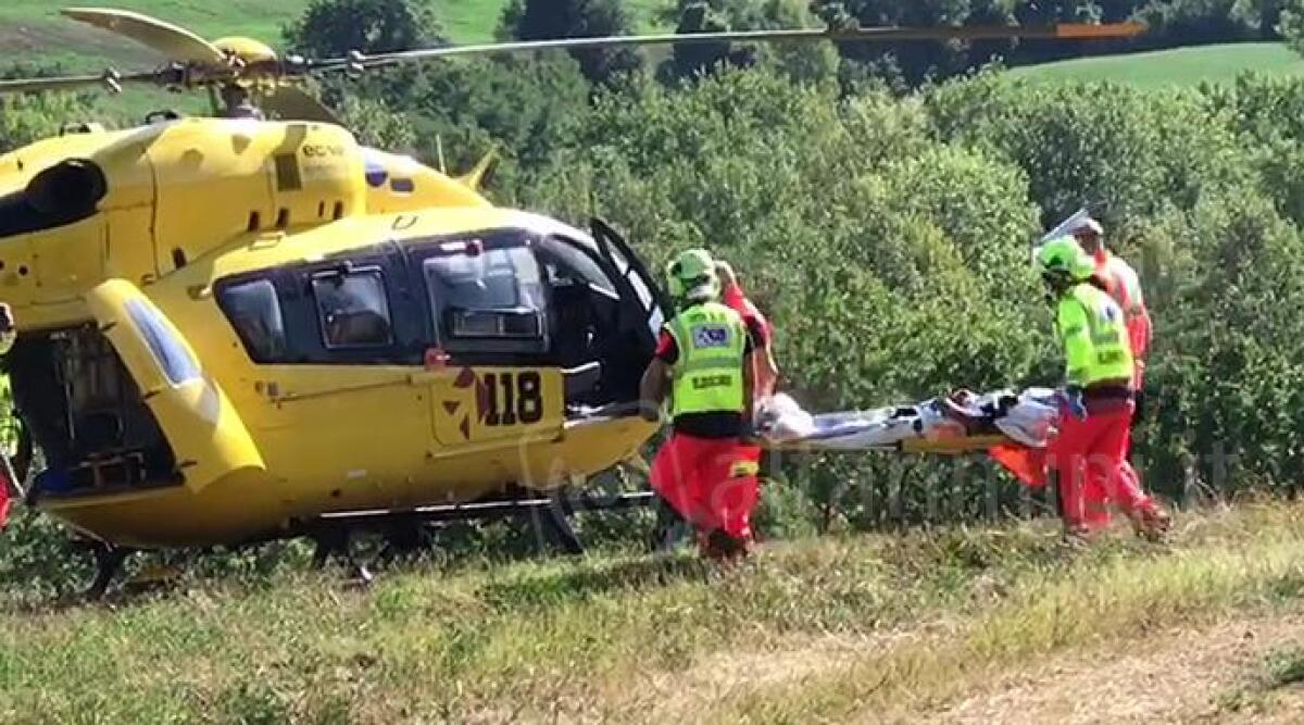 Incidente stradale a Uffogliano di Novafeltria: donna incinta elitrasportata in ospedale - Foto di repertorio