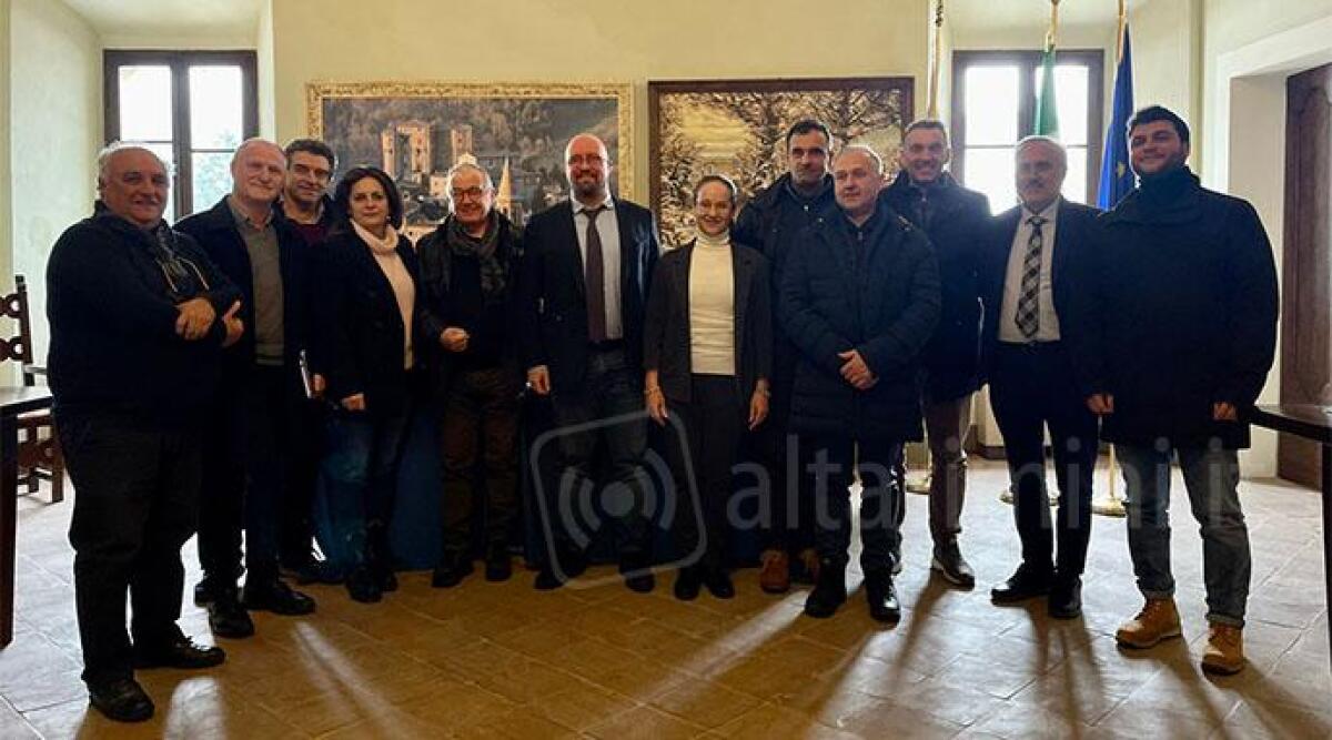 A Sant'Agata Feltria visita dell'assessore regionale: viabilità e spopolamento tra i temi sul tavolo - L'assessore Taruffi e la consigliera Rossi in visita a Sant'Agata Feltria