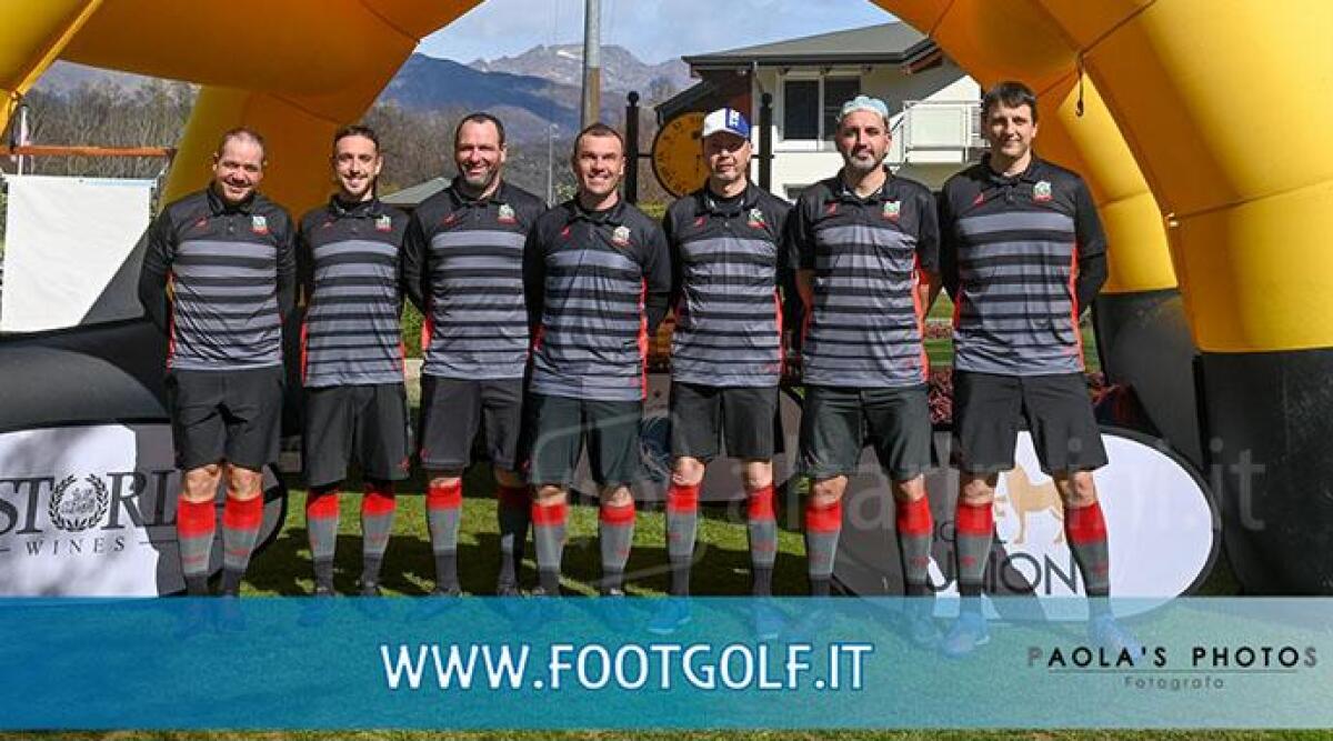 Footgolf, prima tappa del campionato Aifg: sesto posto per Rimini - I ragazzi del Rimini Footgolf impegnati a Torre Canavese