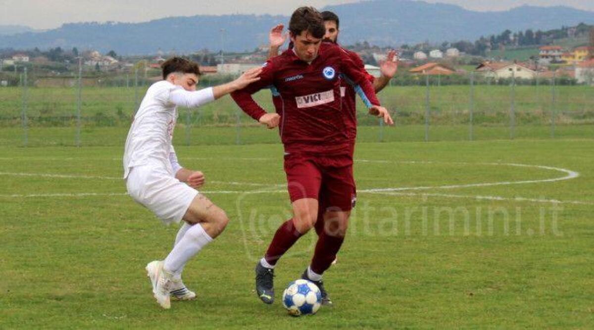 Calcio Prima, Bartolani: 'Bellariva solido come le big, il primo posto ci carica per la sfida di Riccione' - Pietro Bartolani in azione