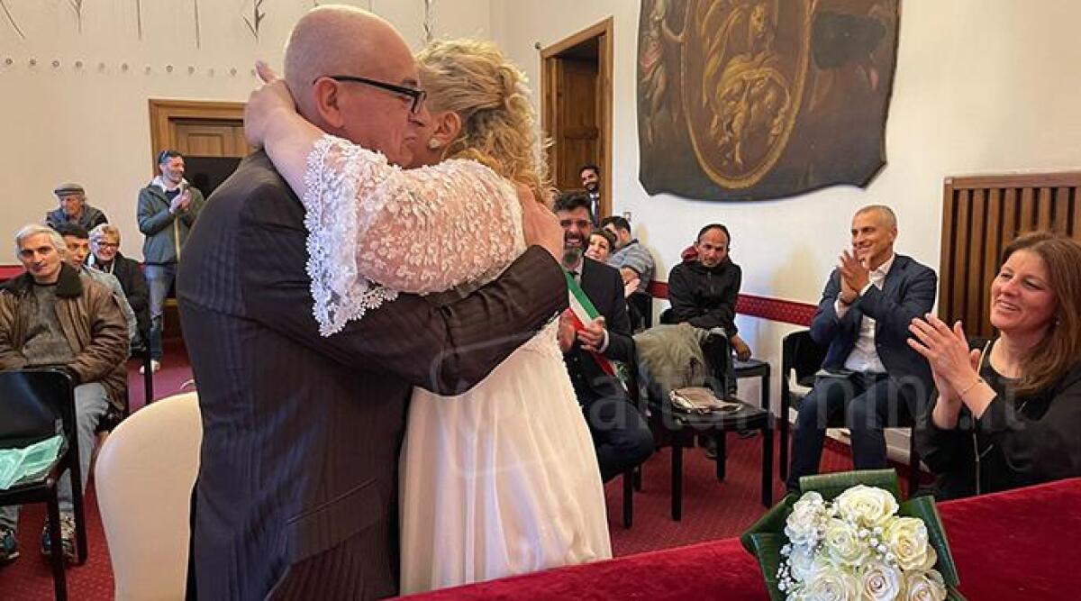 Il matrimonio che ha commosso Rimini: l'amore senza fissa dimora di Fabio e Arianna - Fabio e Arianna