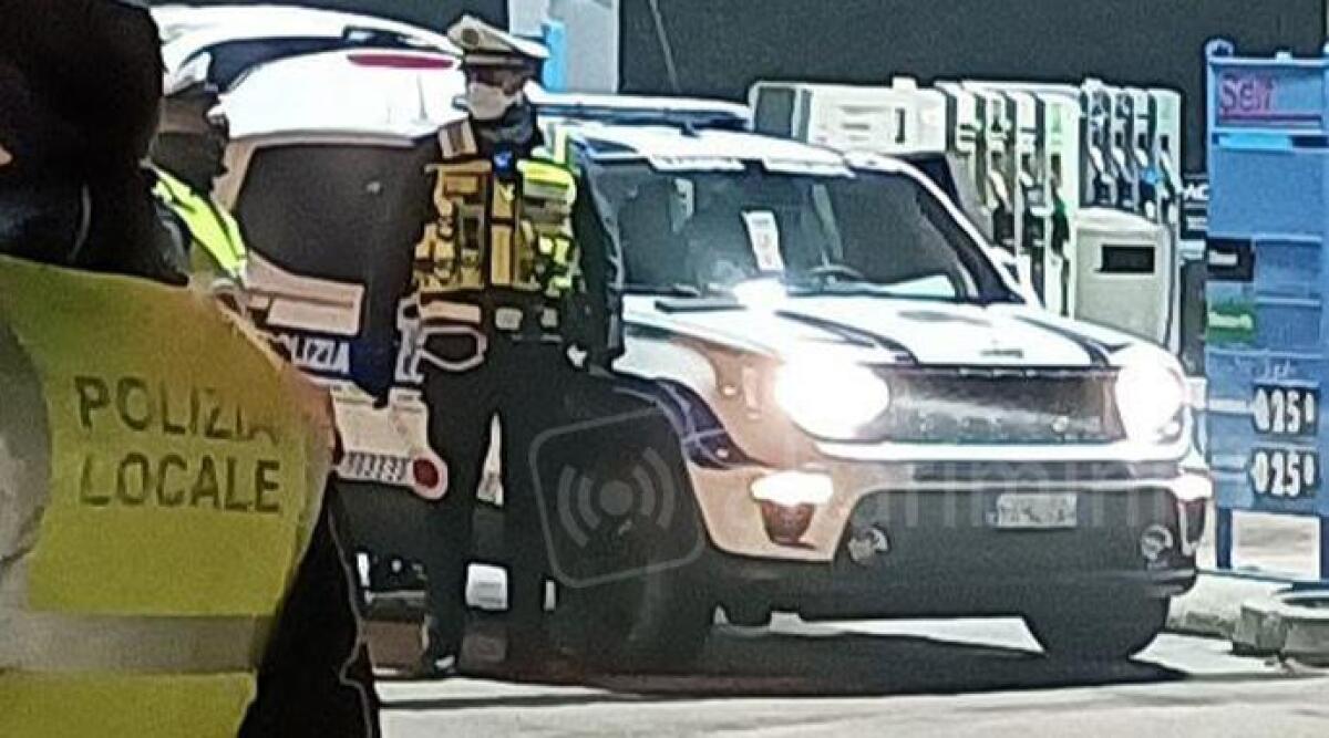 Aveva 240 auto intestate per commettere reati, denunciato - Foto di repertorio