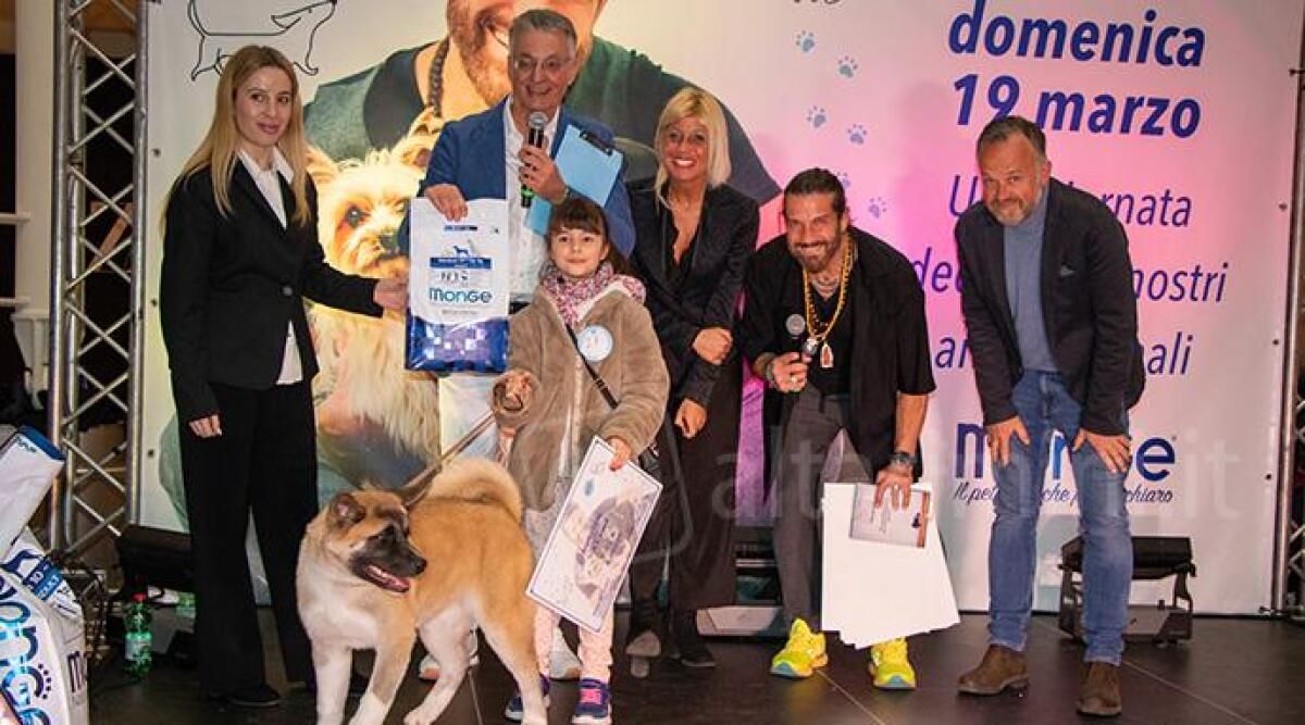 La carica dei '120', Edoardo Stoppa premia gli amici a quattro zampe a "Le Befane" - Shila premiata nella catgoria 'Tale e Quale'