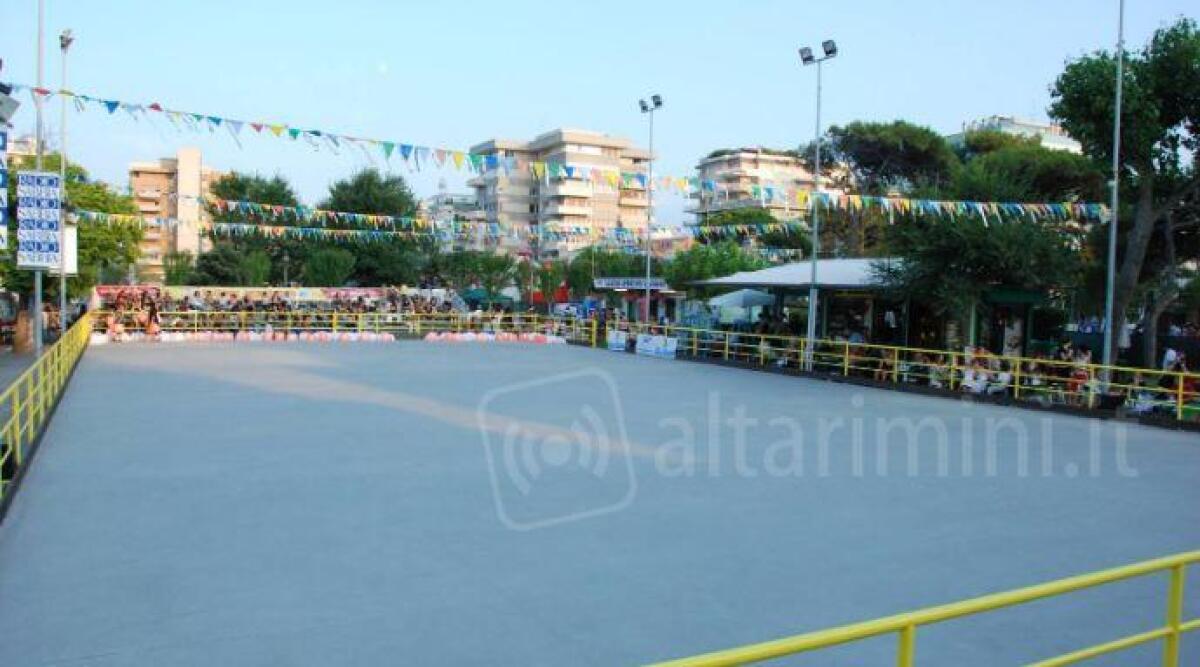 Riccione, bando per la gestione della pista di pattinaggio di Viale Milano - La pista di pattinaggio