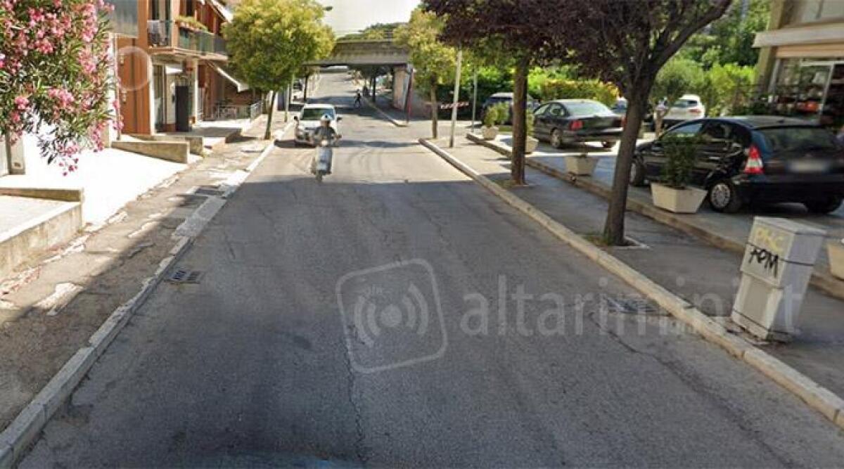 Cattolica: riqualificazione via Ferrara, chiusure al traffico per riasfaltatura - Un tratto di via Ferrara