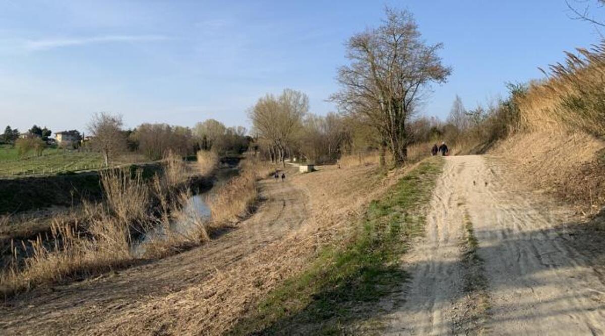 Santarcangelo per l'Ambiente, verso l'obiettivo: meno plastica monouso e più energia green - Percorso ciclopedonale fiume Uso