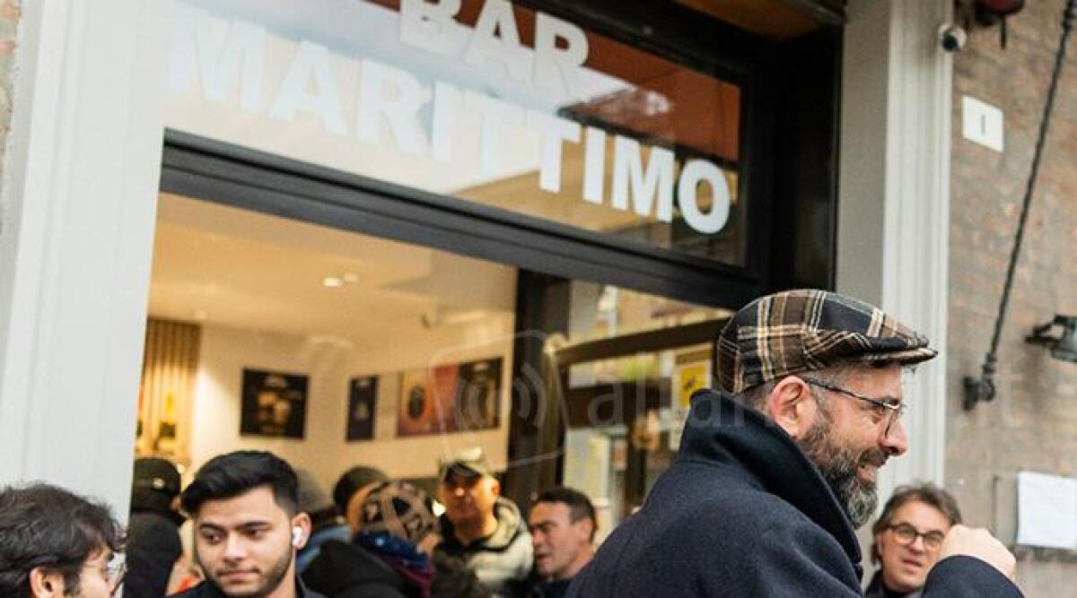 Borgo Marina, Bar Marittimo: il Gruppo Giovani Musulmani condanna i commenti razzisti - L'inaugurazione del Bar Marittimo