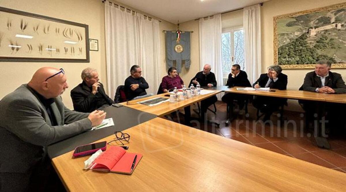 Allevamento Fileni, Cia e Confagricoltura dicono sì: 'Oppositori si basano su troppi preconcetti' - Un momento dell'incontro