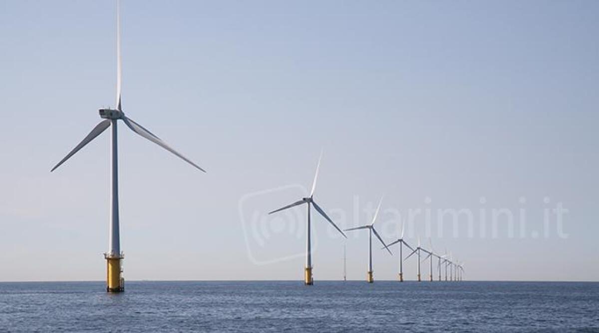 Rimini si candida a pioniere delle rinnovabili con il progetto di energia eolica offshore - Archivio
