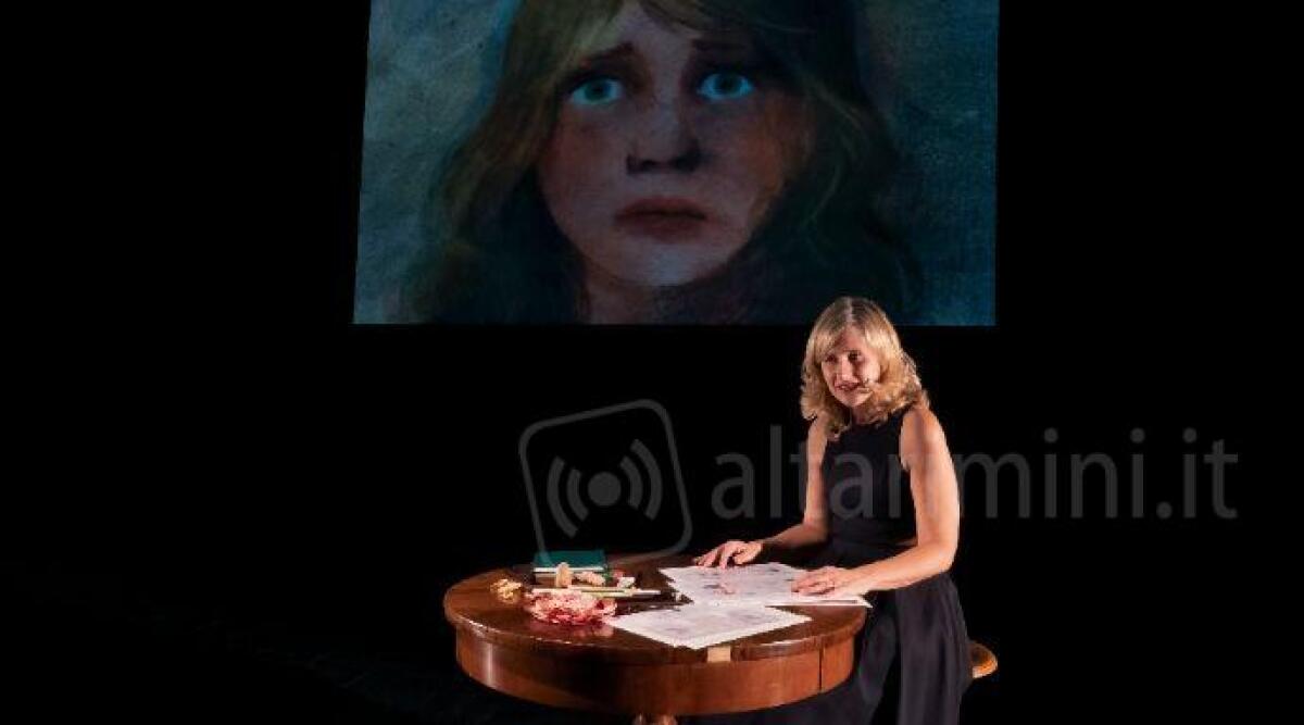 'L'amica geniale a fumetti' prossimo appuntamento della stagione teatrale a Novafeltria - Una scena dallo spettacolo - foto Fabio Fiandrini