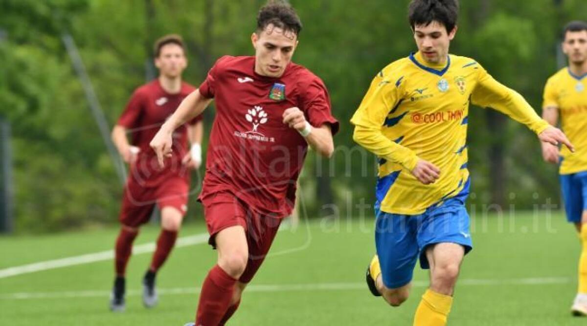 Calcio RSM, playoff: zona Cesarini decisiva per Virtus e Libertas - Una fase di gioco di Libertas-Tre Fiori (foto FSGC)