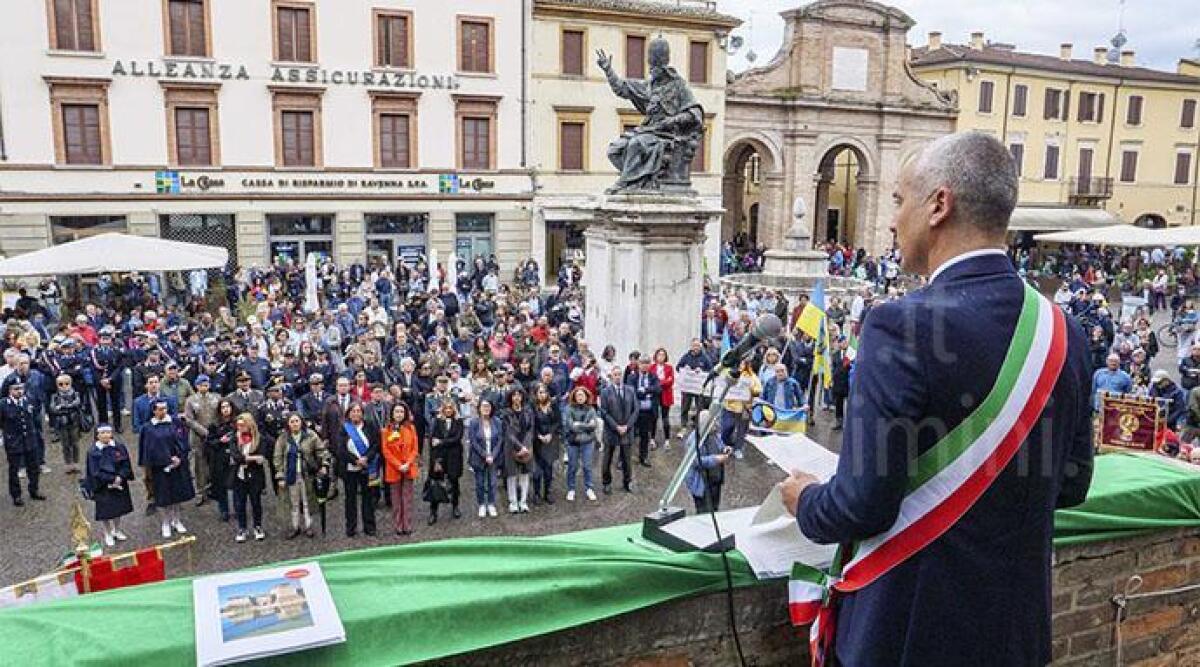 Rimini celebra il 25 aprile. Il sindaco: '&Egrave; la festa di tutta Italia, basta divisioni' - 