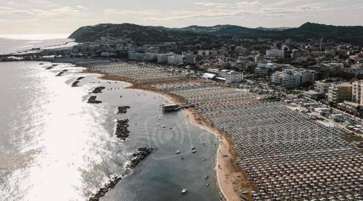 Nasce il comitato 'Le Spiagge di Cattolica', i complimenti del Vicesindaco - Litorale di Cattolica