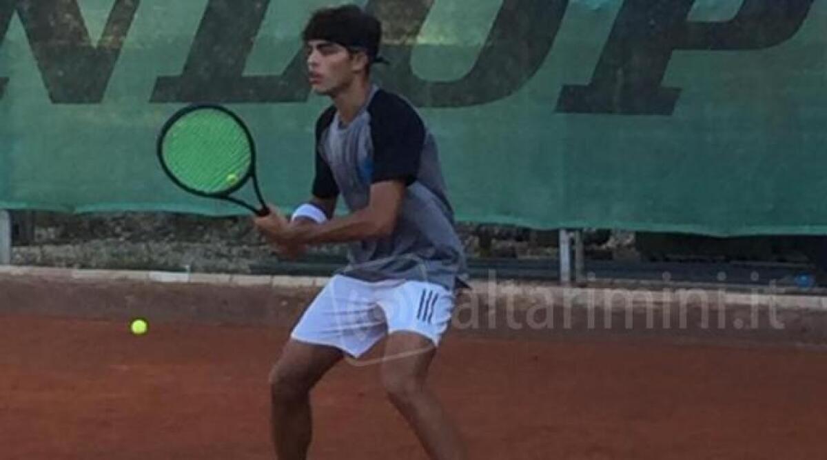 Tennis, Open di Riccione: tripletta dei giocatori di casa con Bonarota, Marcantoni e Spimi - Nicolas Spimi