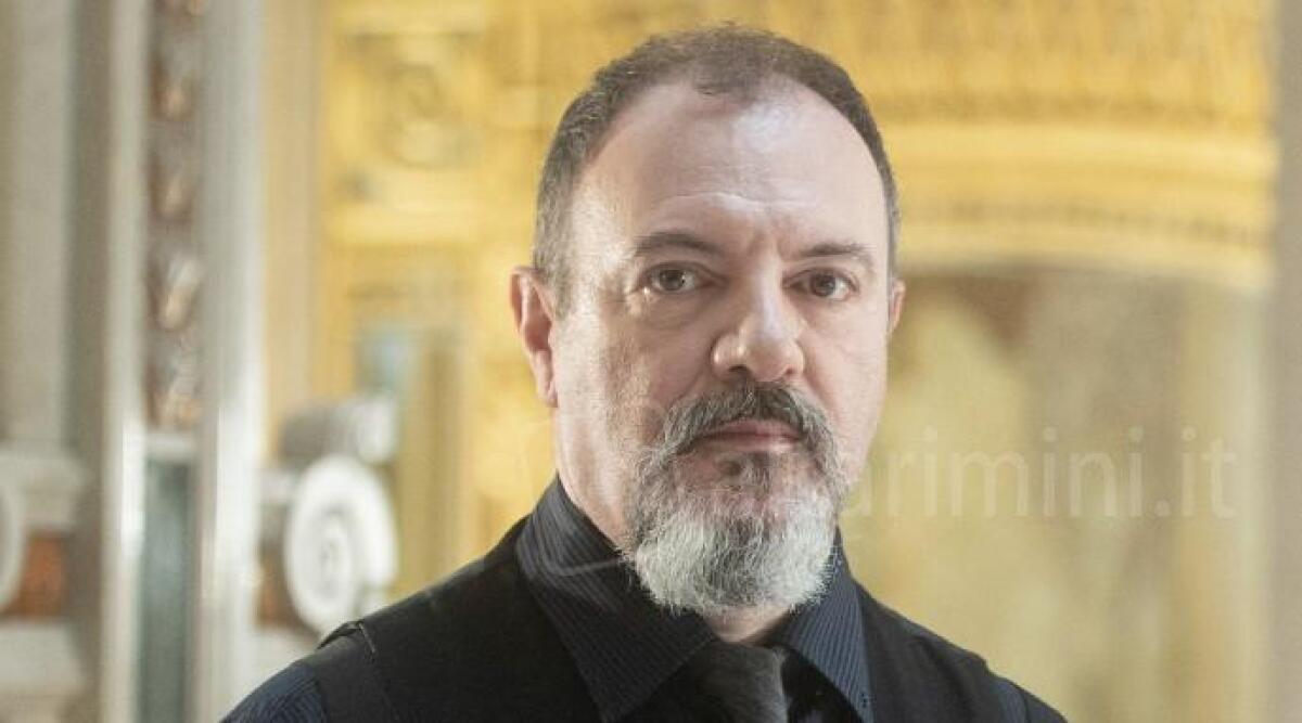 Carlo Lucarelli racconta i Misteri in Emilia-Romagna: &quot;La mia preferita &egrave; la storia di Azzurrina&quot; - Carlo Lucarelli