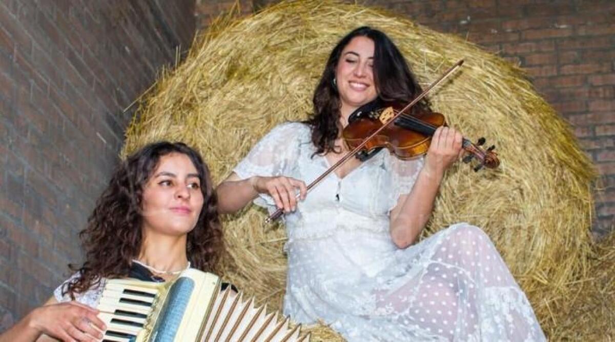 Grande festa con l’agricoltura in piazza a Santarcangelo il primo maggio - Il duo folk Emisurela