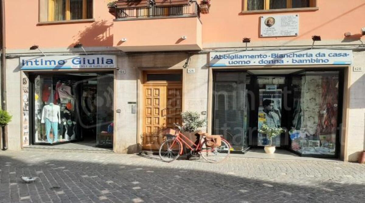 Il negozio 'Intimo Giulia' diventa la 72^ Bottega Storica del Comune di Rimini - Negozio 'Intimo Giulia'