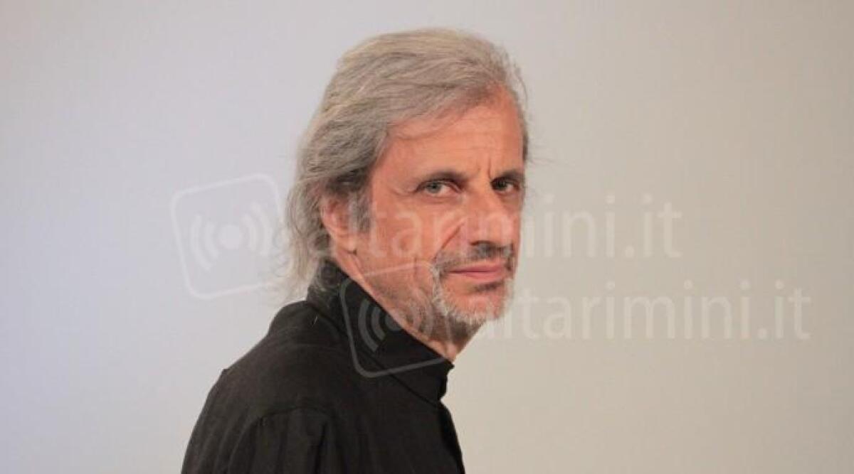 Riccione, parte la lunga Festa della Libert&agrave;: Capossela, Bergonzoni e tanti altri - Alessandro Bergonzoni