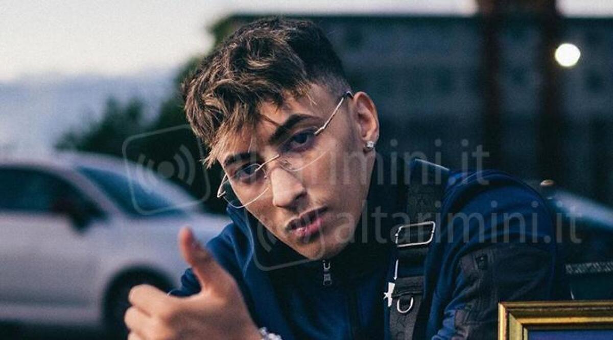Rapin&ograve; un turista a Riccione strappandogli la collanina: condannato il rapper Medy Cartier - Il rapper Medy Cartier (Instagram @medycartier2)