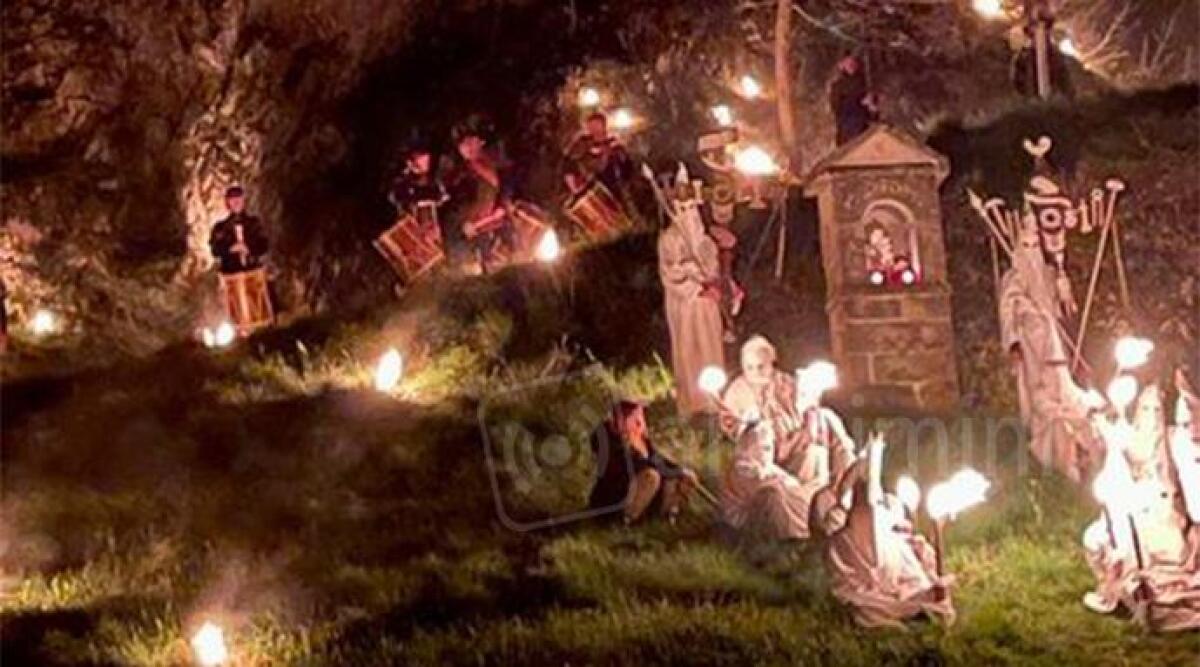 Pennabilli, tanta partecipazione alla Processione del Venerdì Santo - La processione a Pennabilli PRO LOCO