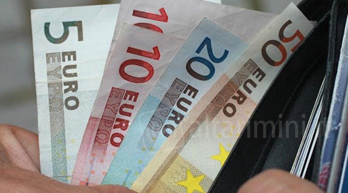 Rimini, rallenta l'inflazione. Ma boom prezzi dei generi alimentari e bollette gas luce ancora pesanti - Foto di repertorio