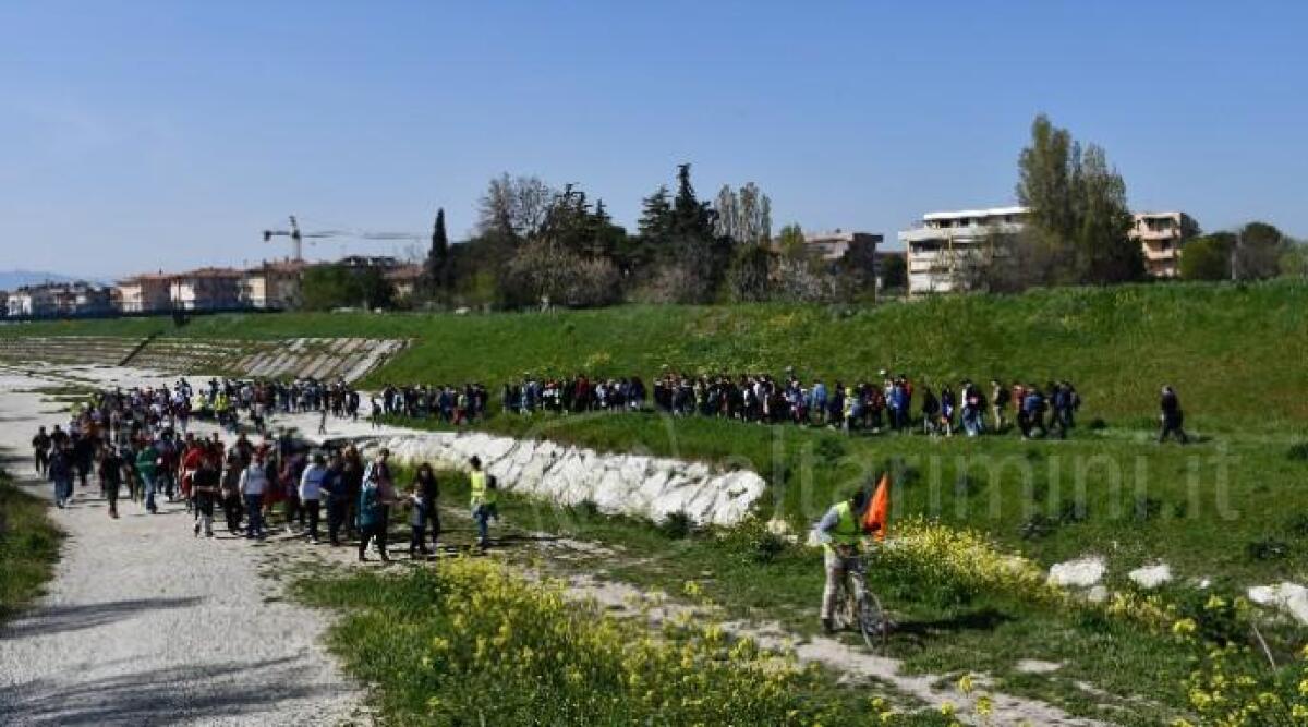 Via Crucis Diocesana, oltre 400 ragazzi in marcia con il Vescovo - Uno scatto dalla scorsa edizione