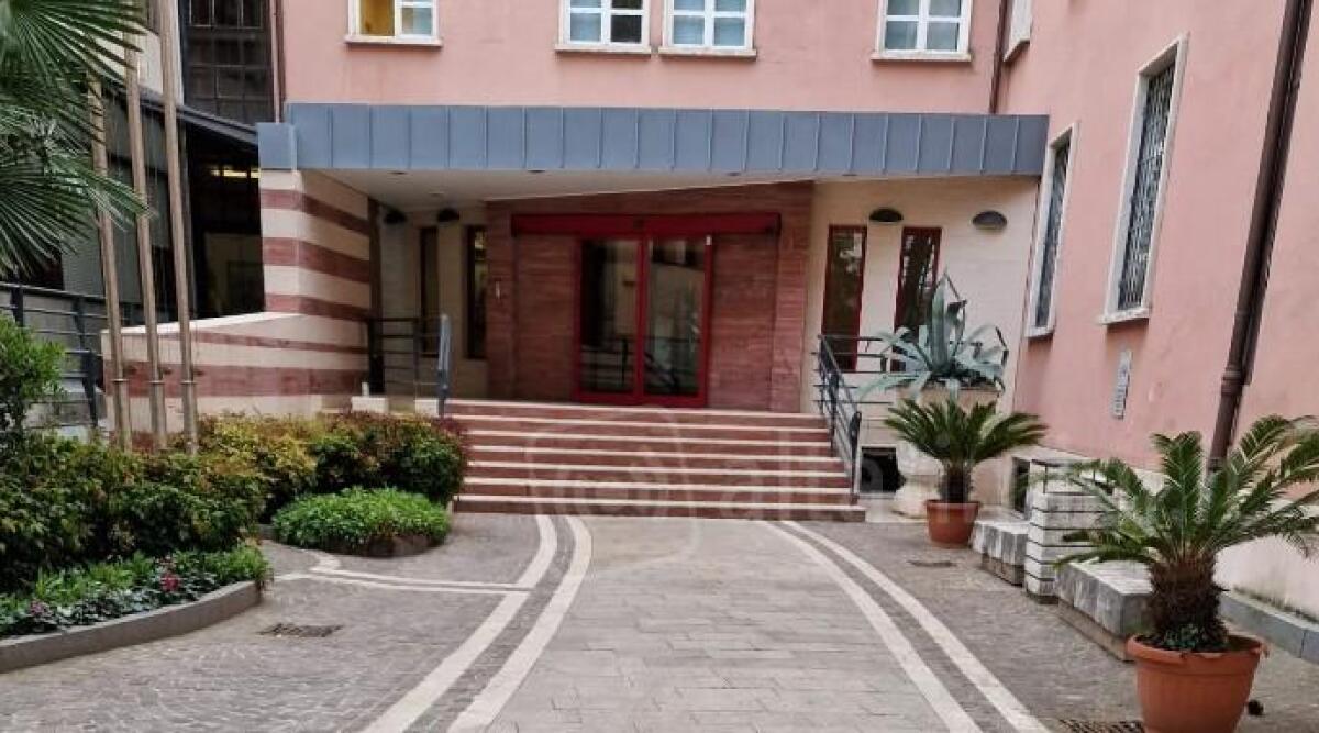 Riccione, ordinanza del comune: termosifoni accesi fino al 22 aprile per quattro ore al giorno - Ingresso del comune di Riccione