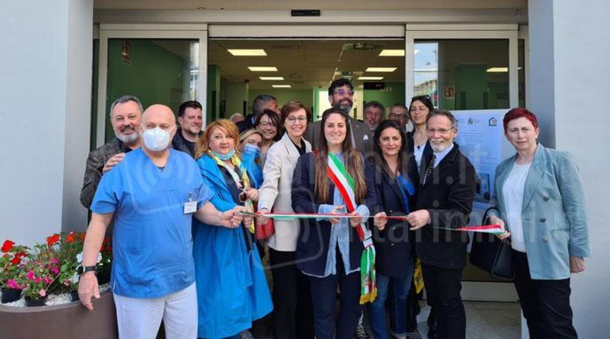 Santarcangelo, ecco la Casa della Comunità: insieme ambulatori, medici di famiglia e assistenti sociali - Il taglio del nastro