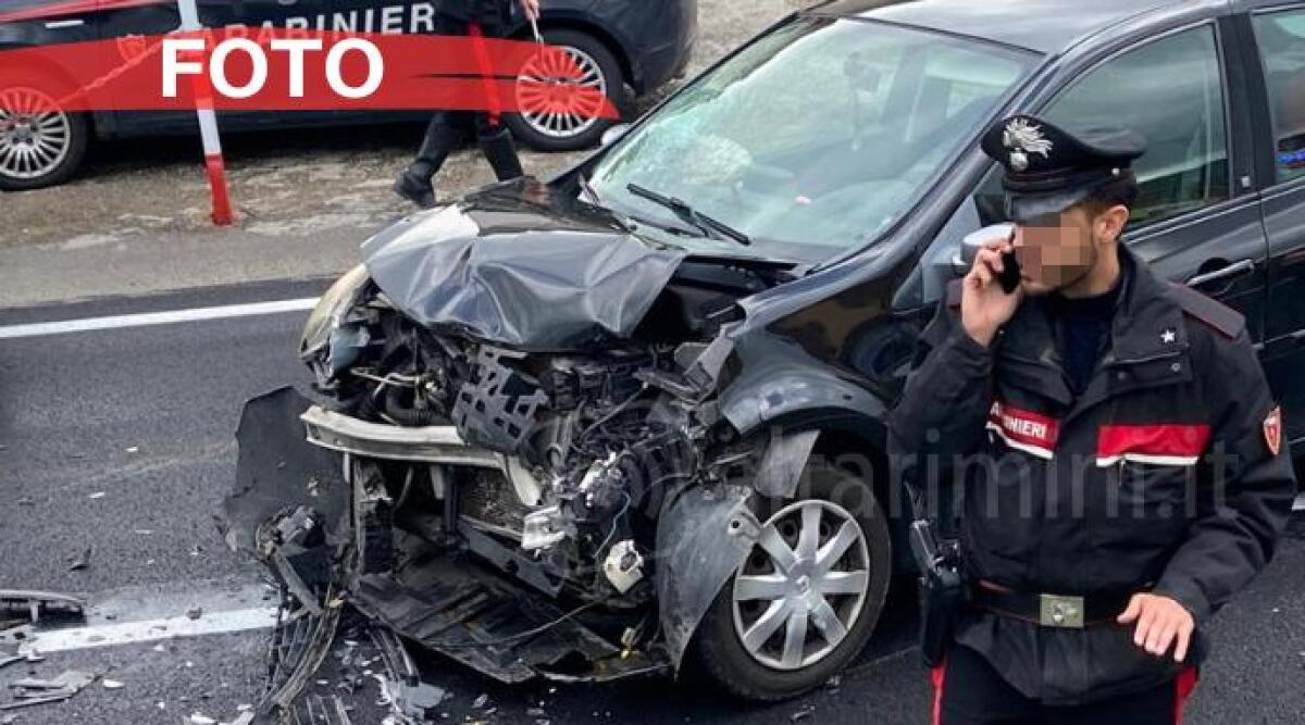 Si immette sulla Marecchiese e viene travolto: schianto tra due auto a Novafeltria - Lo schianto sulla Marecchiese all'altezza del civico 66