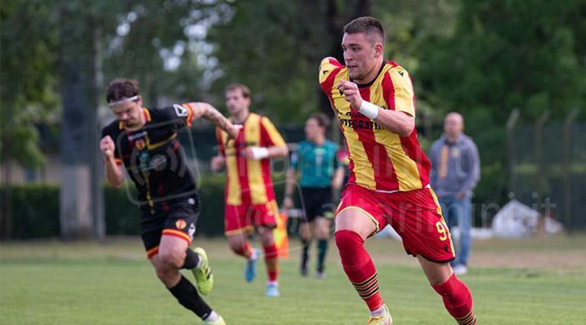 Calcio Eccellenza: Cattolica, Ziroli non basta. Rimonta Medicina Fossatone (1-3) -
