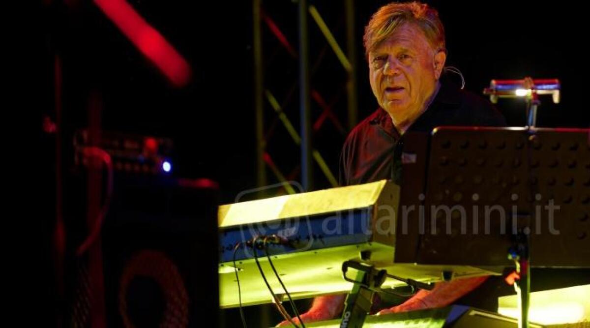 Concerto di Beppe Carletti a Riccione, ultimi biglietti - invito disponibili - Beppe Carletti
