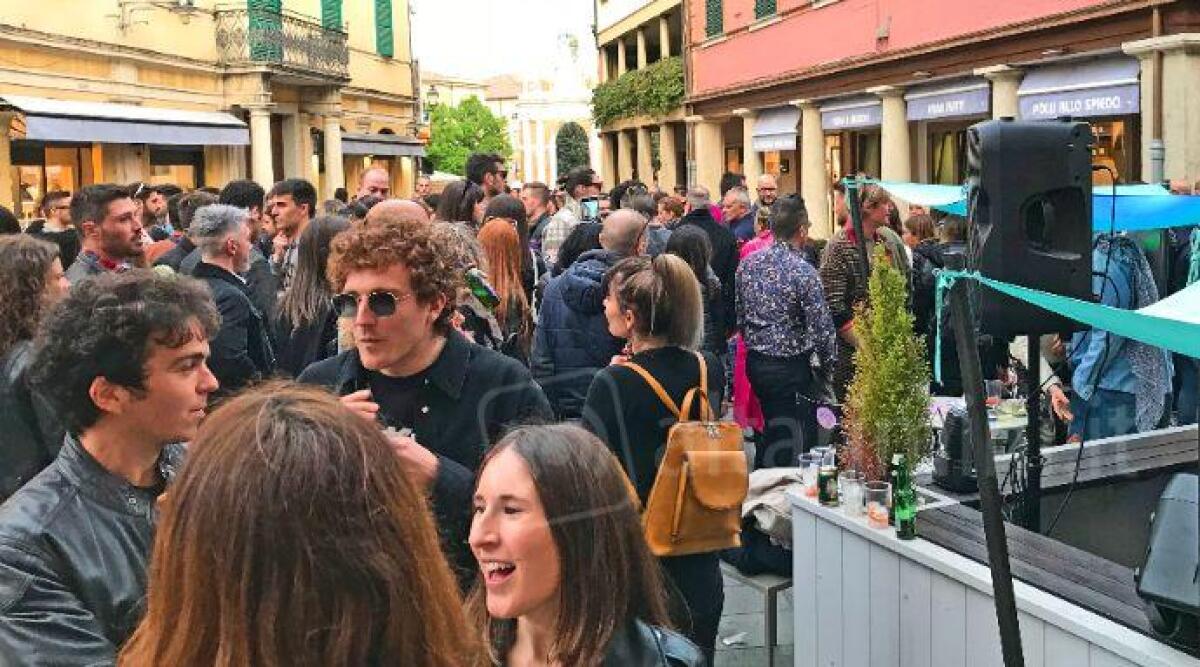 DiscoBorgo, a Santarcangelo l'aperitivo più grande della Romagna - Uno scatto dalla scorsa edizione