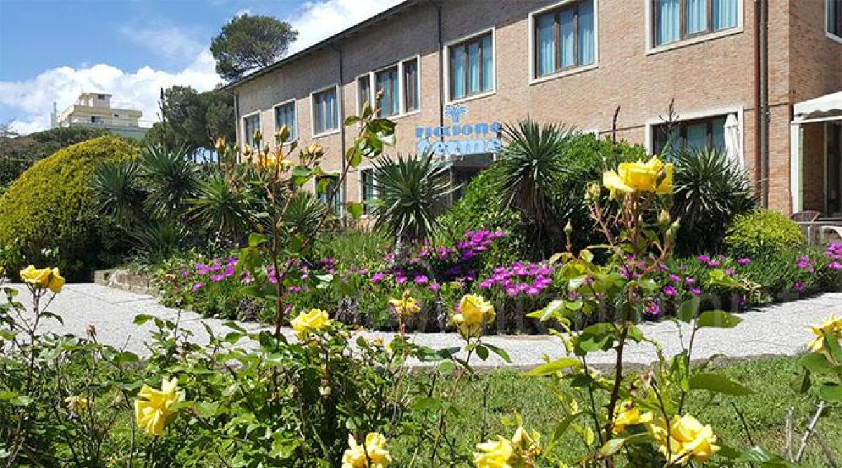 Sospiro di sollievo, riapre Riccione Terme. Sindaca: &quot;Grande notizia per i lavoratori e per tutta la citt&agrave;&quot; - Ingresso di Riccione Terme