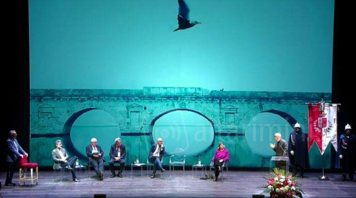 'Rimini Capitale della cultura 2026' la presentazione al Teatro Galli - Un momento della serata di presentazione
