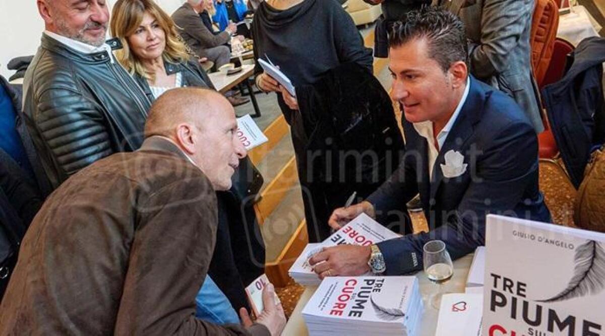 Imprenditore scrive libro e dona ricavato alla Onlus Cuore 21 - 