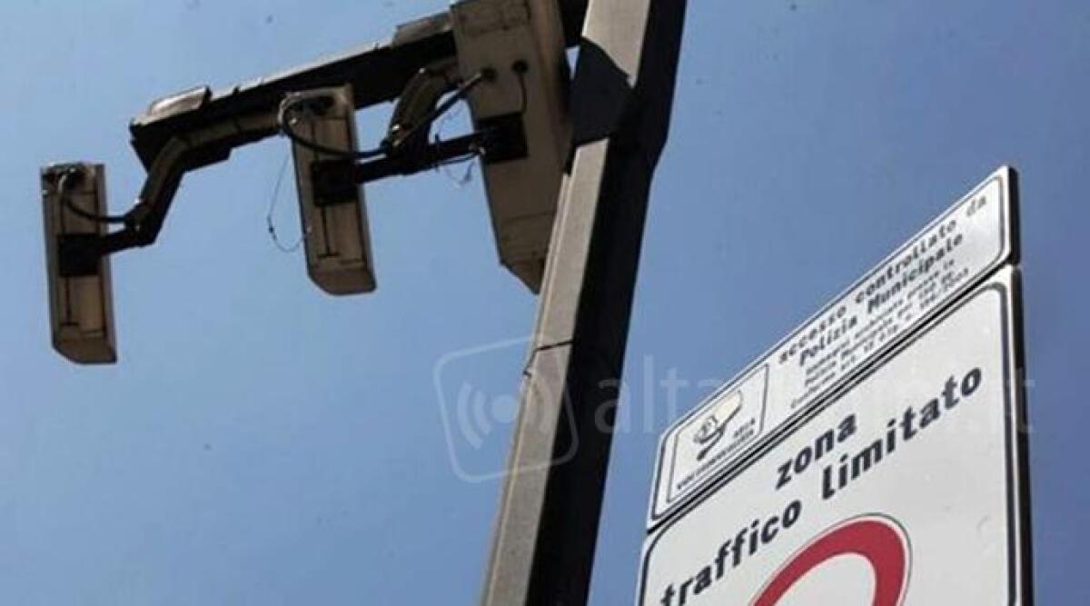 Al via l&rsquo;accensione delle telecamere per il controllo della ZTL del Parco del Mare Nord, da Rivabella a Torre Pedrera - Archivio