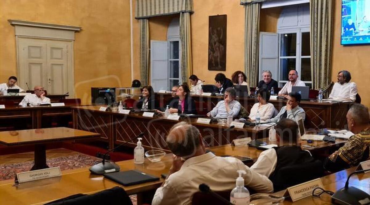 Santarcangelo, contributi Pnrr aumentati per far fronte a crescita dei prezzi - Consiglio comunale di Santarcangelo del 29 maggio