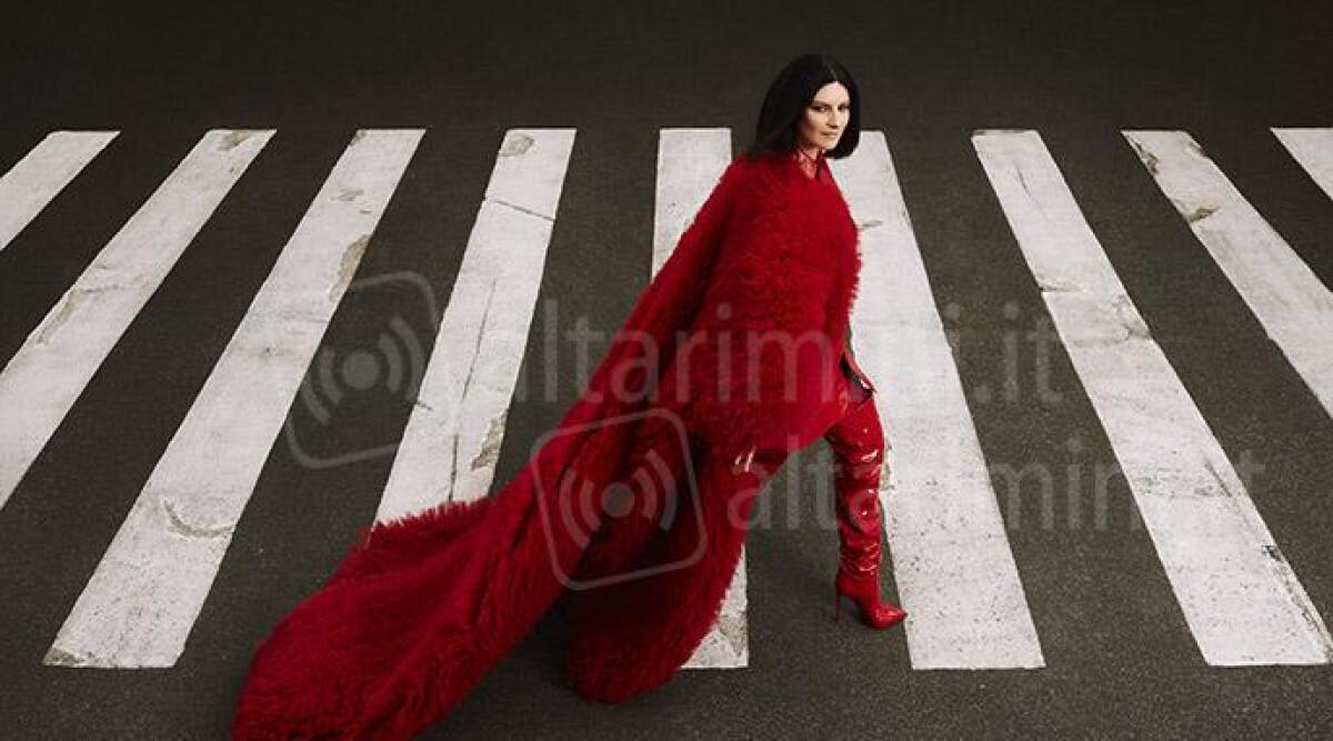Laura Pausini porta il suo World Tour a Rimini: grande attesa per l'evento dell'anno - Laura Pausini