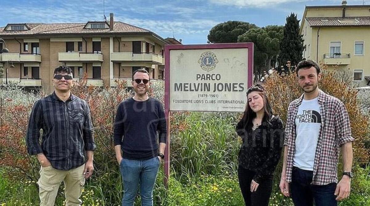 Cattolica, un festival dedicato all'arte urban: il progetto nasce dal bilancio partecipativo - L'assessore Federico Vaccarini e i promotori del Fadiga Festival