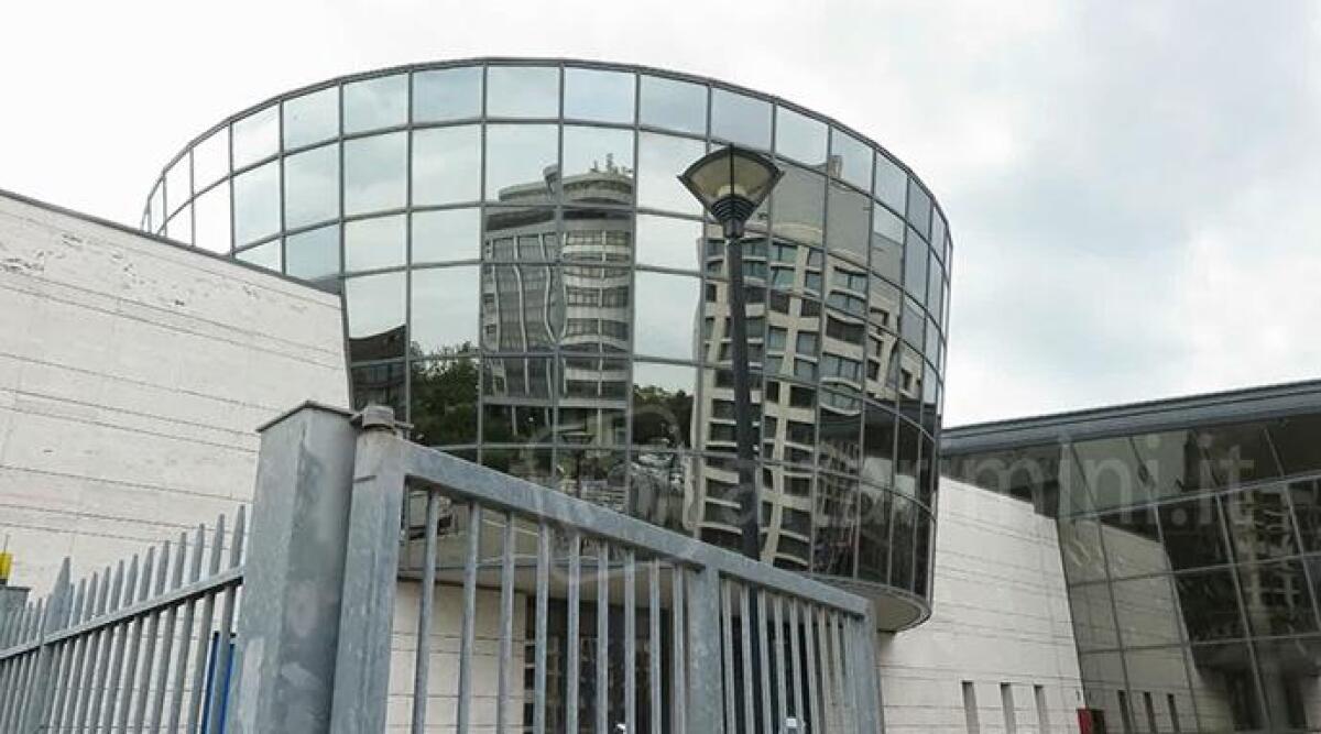 Frasi sessiste e molestie, dipendente comunale denunciato dalla collega. Assolto - 
