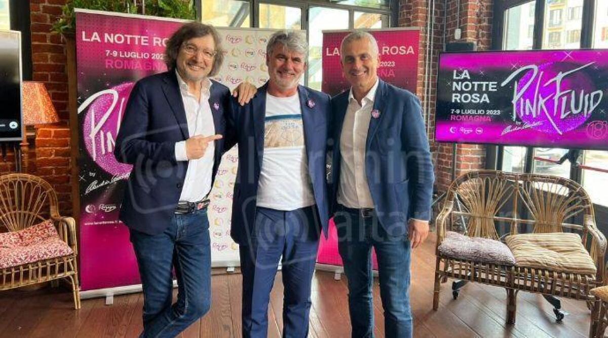 Rimini, sempre più persone conquistate dalla maglietta 'Tin Bota' - Claudio Cecchetto