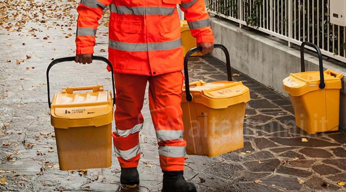 Rimini, raccolta dei rifiuti dopo l'alluvione: ecco cosa fare - 