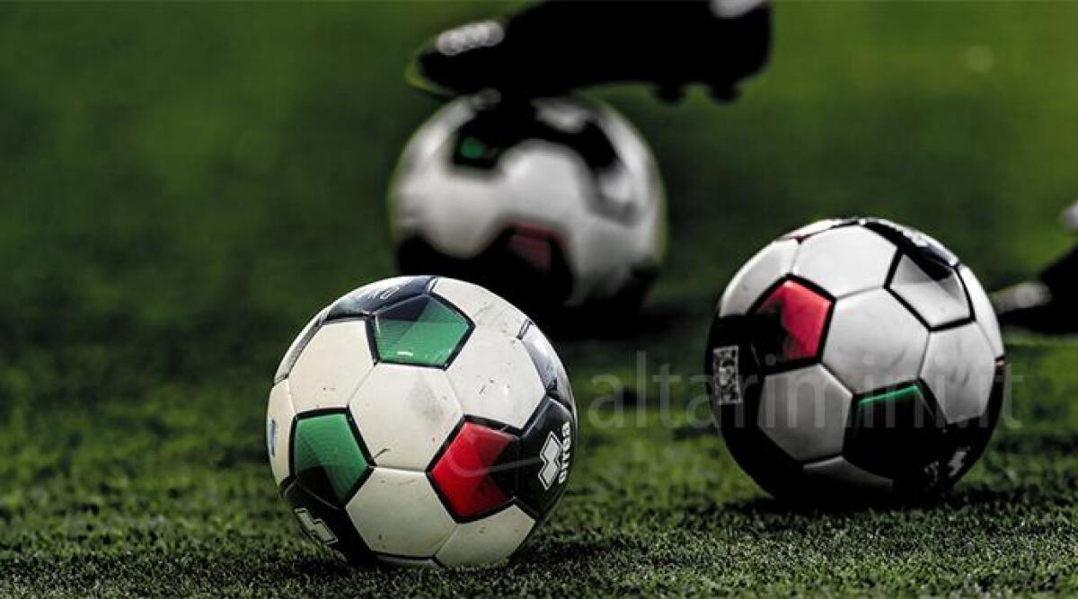 Calcio C, -4 per il Siena. Il Rimini gioved&igrave; ai playoff di scena a Pontedera (20,45) - 