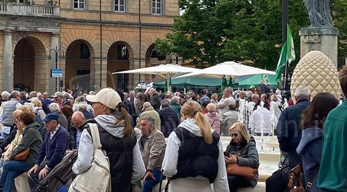 Musica, cibo e divertimento: la festa del Primo Maggio a Santarcangelo ha conquistato tutti - Piazza Ganganelli