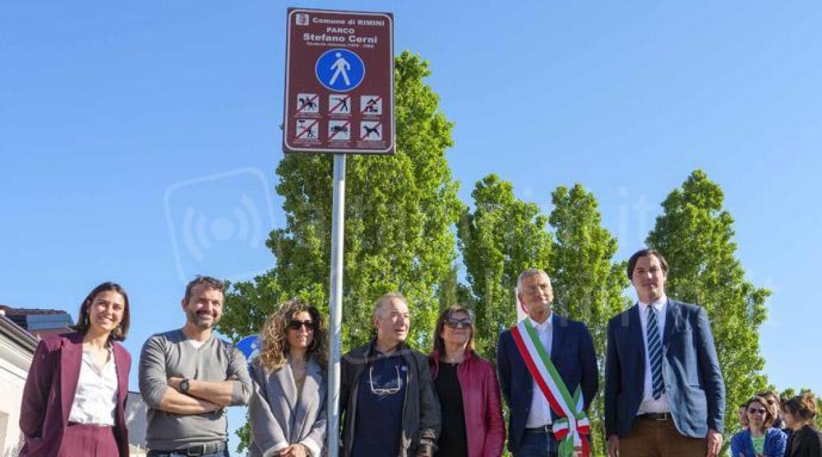 Rimini ricorda Stefano Cerni, giovane grande eroe che amava gli animali - Alcuni momenti dell'inaugurazione