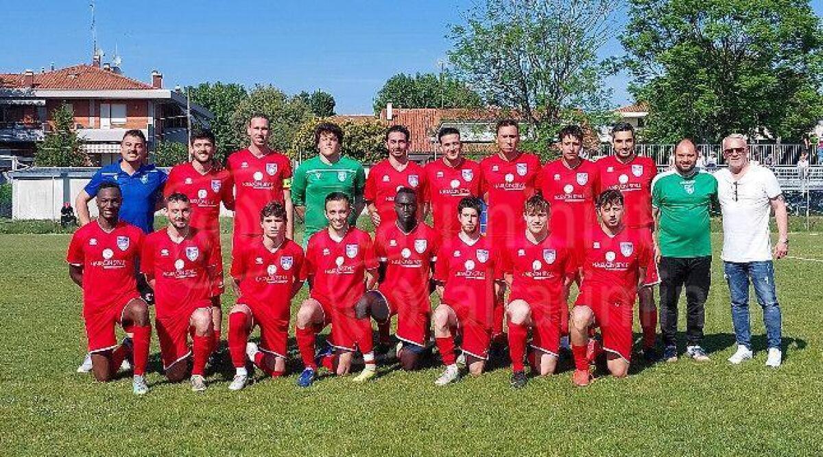 Calcio Prima, il Riccione chiude in bellezza: 2-1 al Roncofreddo - Il Riccione